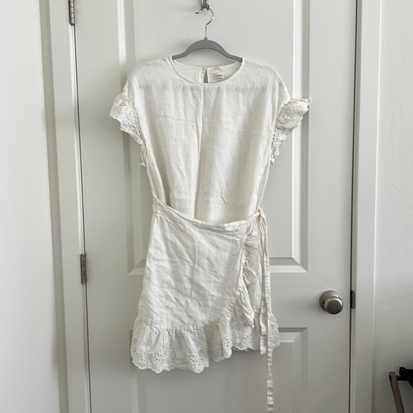 Wilfred Dresses & Skirts - Aritzia Wilfred La Boheme 100% Linen Dress (S)